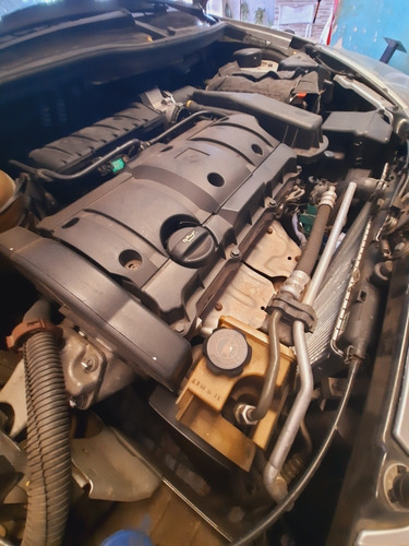 Peugeot 207 Xt Sedan 1.6 5ptas