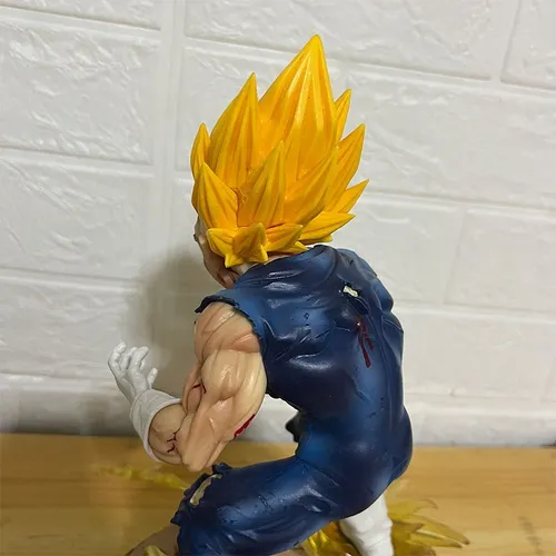 Figura Majin Vegeta Dragon Ball Z Super Sayayin Explosion Ki