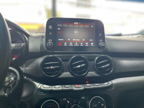Fiat Cronos 1.3 Drive Flex 4p