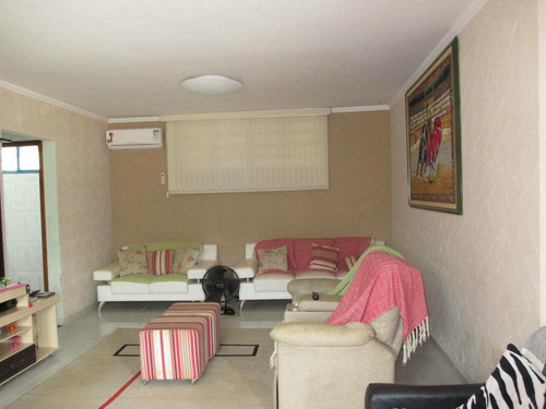 Chácara Com 3 Dorms, Estância Lago Azul (ártemis), Piracicaba - R$ 900 Mil, Cod: 3299 - V3299