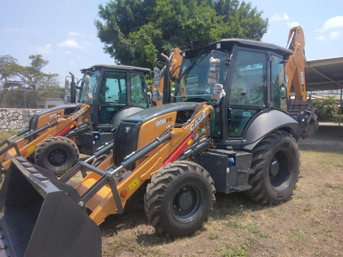 Retroexcavadora Case 851fx 4x4 Cabina Cerrada, Año 2023