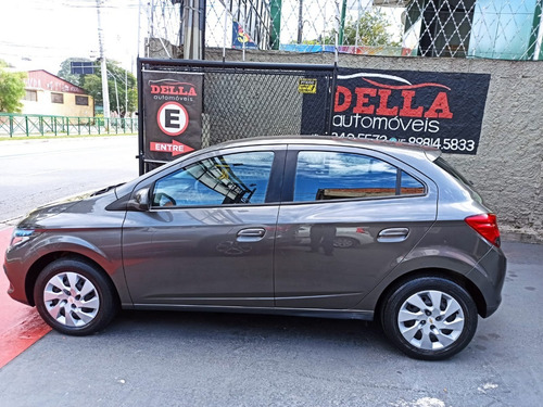 Imagem 2 de 9 de Onix Lt 1.4 Flex 2015 Completo