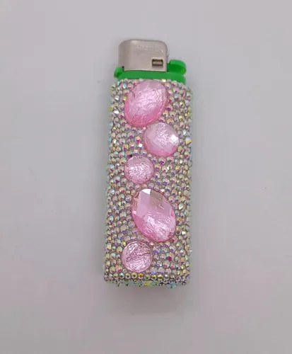 Porta Encendedor Exclusivo Con Glamour Y Detalles Únicos