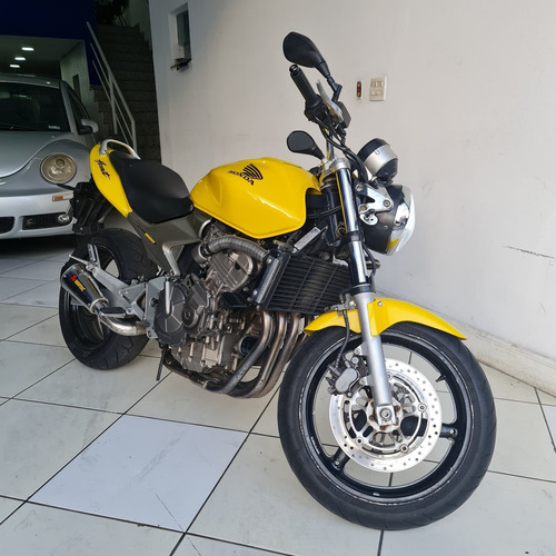 Imagem 1 de 10 de Honda Cb600f Hornet Pneus Novos Ponteira Akrapovic Garantia