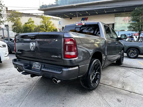 Dodge Ram 1500 Laramie 2023