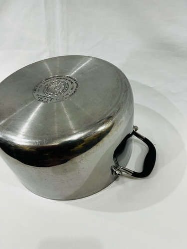 Olla Royal Prestige De 8qt LĂnea Novel (Usado)