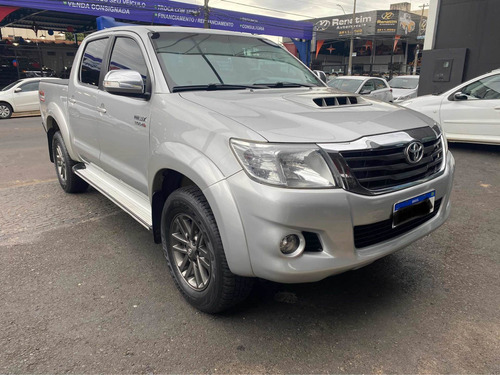 Toyota Hilux Srv 3.0 4x4 Aut.
