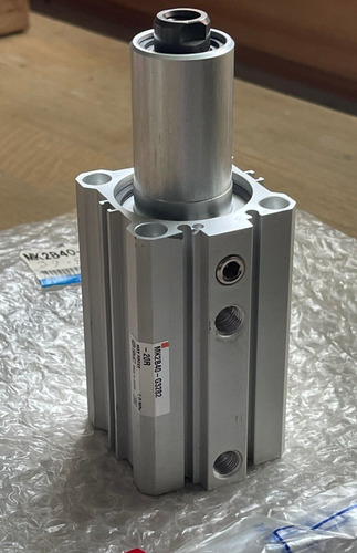 Smc Mk2b40-g3282-20r Pneumatic Cylinder New In Pkg Ssm