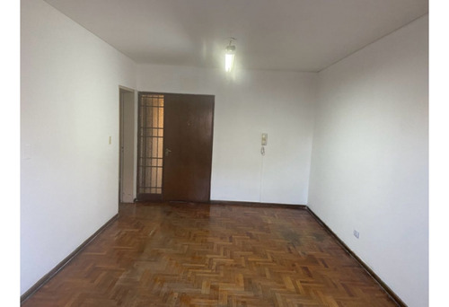 Venta Departamento Calle Colon Y España