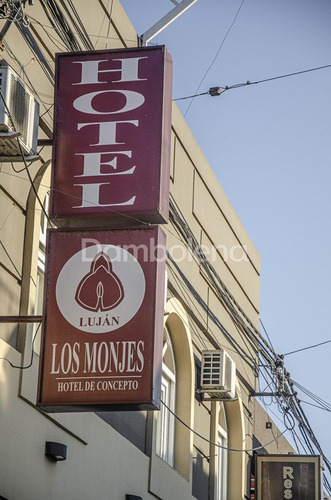 Turístico Hotel En Venta Ubicado En Luján, G.b.a. Zona Oeste, Argentina