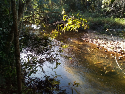 Chácara Auto-sustentável Com Vista Para A Serra Dos Pireneus