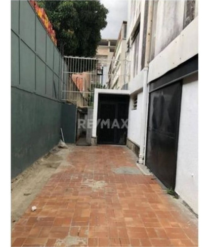 #006 Edificio En Venta En Las Mercedes Oportunidad De Inversión
