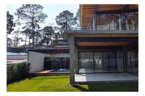 Imagen 13 de 25 de Casa En Renta En Avandaro Con A Dos Cuadras Del Centro