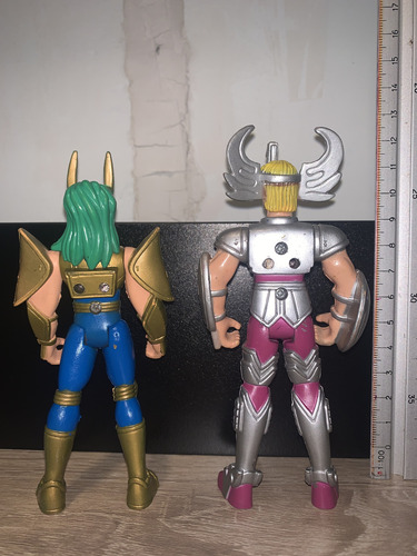 Hyoga Shun / Caballeros Del Zodiaco / Bootleg / Lote Figuras (Usado)