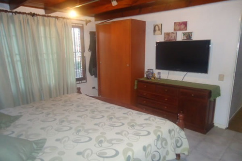 Imagen 16 de 30 de Excelente Propiedad Construida Sobre Un Lote De 1500m2 Cuenta Con Todos Los Servicios