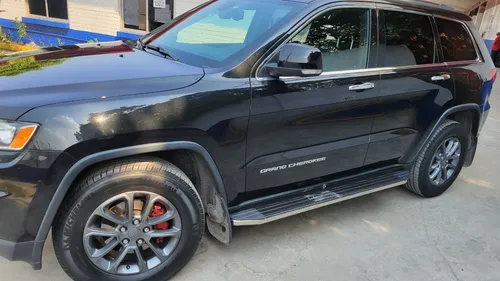Jeep Grand Cherokee 5.7 Limited Lujo 4x4 At