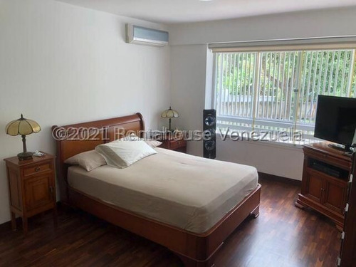 Imagen 11 de 16 de Lujoso Apartamento En Venta - Urb Santa Rosa De Lima - Mls#22-22901