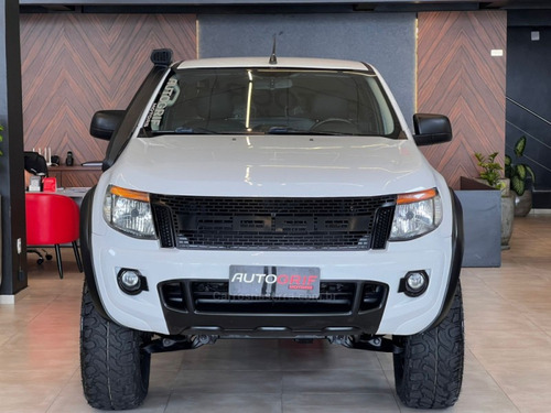 Ford Ranger 3.2 XLS 4X4 CS 20V DIESEL 2P MANUAL