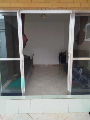 Alugo E Vendo Casa