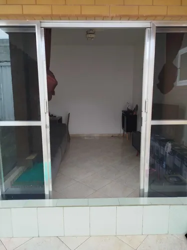 Alugo E Vendo Casa