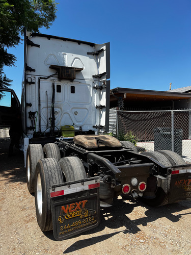 Cascadia 2016,pedimento Vu Dd15 Std 10 Cambios 586000 Millas