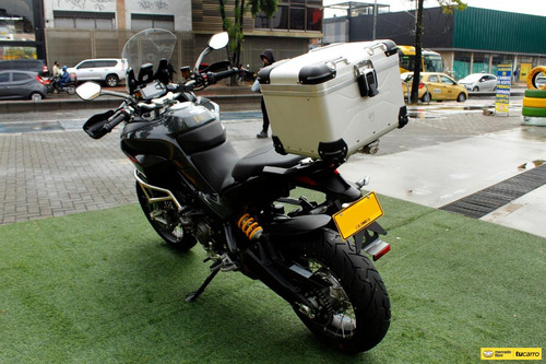Ducati Multistrada V2 950s