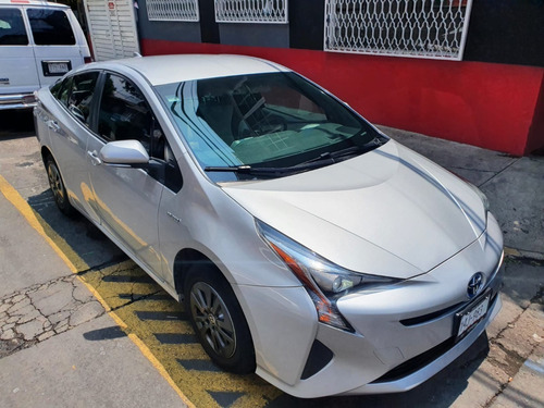 Imagen 2 de 15 de Toyota Prius Premium 2018 Impecable Garantia 90 Dias