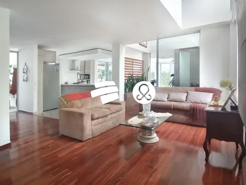 Venta Casa Unifamiliar Área 530m2, Alto Del Escobero