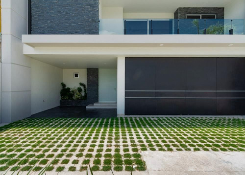 Imagen 2 de 22 de Venta Casa En Puerto Cancún Frente Al Mar