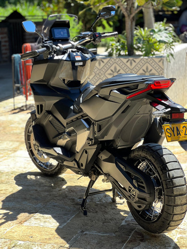 Honda Xadv 750
