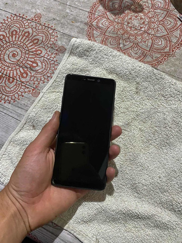 Imagen 4 de 5 de Celular Samsung A9 2018 6gb Ram 128 De Almacenamiento