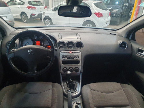 Imagen 15 de 15 de Peugeot 308 Allure 1.6 Nafta Manual 5 Puertas 2015 Vl