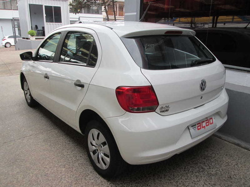 Volkswagen - Gol (novo) 1.6mi 2014