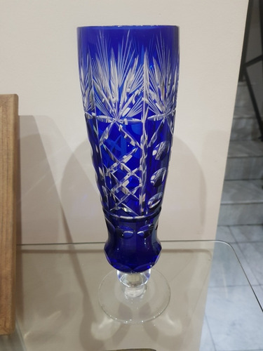 Florero Antiguo Cristal Azul Tallado