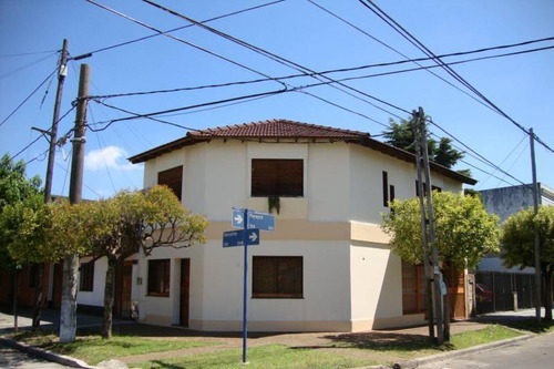 Chalet En Venta En Ramos Mejia