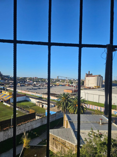 Departamento En Venta - 2 Dormitorios 1 Baño - Dock Sud