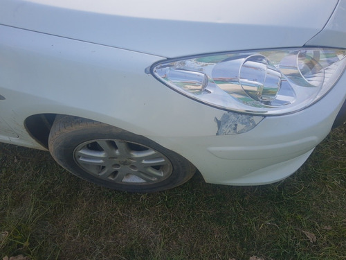 Imagen 12 de 12 de Peugeot 307 1.6 Sedan Xs 110cv Mp3 2009