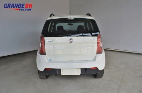 Imagem 4 de 10 de Idea Essence 1.6 16v E.torq (flex)