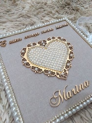 Imagem 2 de 9 de Livro Do Bebê Luxo Coração Pérola Personalizado Com Nome