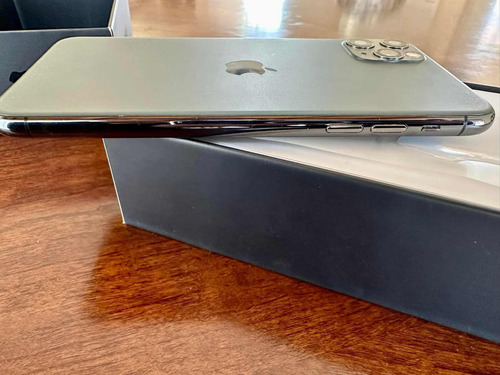 iPhone 11 Pro Max Negro De 64gb Excelentes Condiciones (Usado)