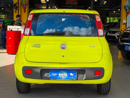 Fiat Uno 1.0 EVO VIVACE 8V FLEX 4P MANUAL