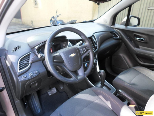 Imagen 9 de 15 de Chevrolet Tracker Lt Secuencial