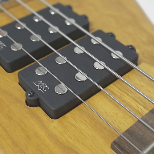 Imagen 3 de 8 de Bajo Eléctrico Warwick Corvette $$ 4 Honey Ofc