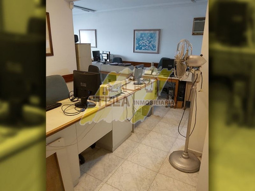 Imagen 2 de 6 de Almafuerte 3351