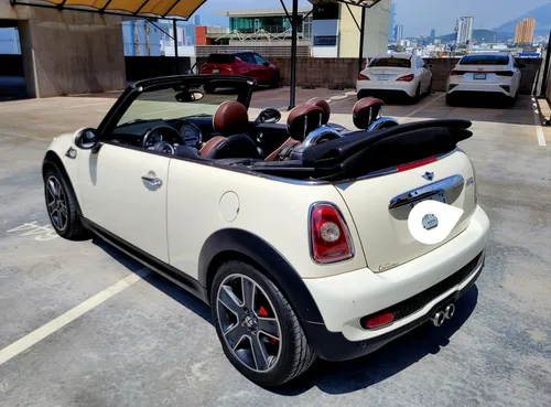 Mini Cooper Convertible Hot Chilli S