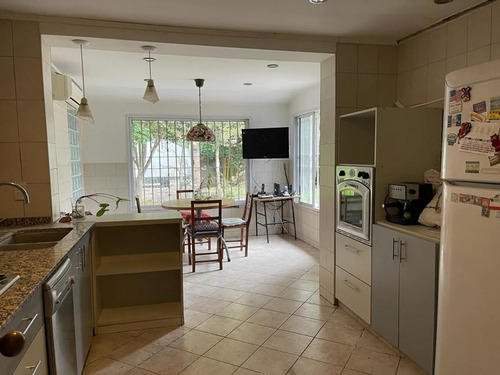 Venta Casa Con Jardin San Miguel, Excelente Ubicacion!