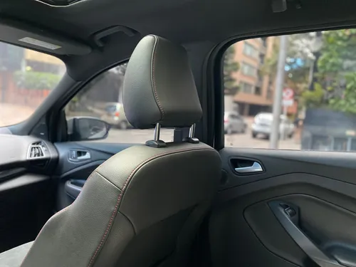 Ford Escape St Line