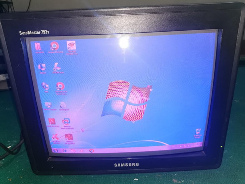 Monitor Samsung 793s 17  