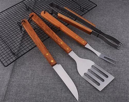Set De Cubiertos Para Parrilla 4 Piezas