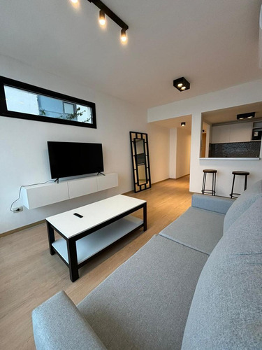 Venta Departamento 3 Ambientes Piso Alto - Caballito